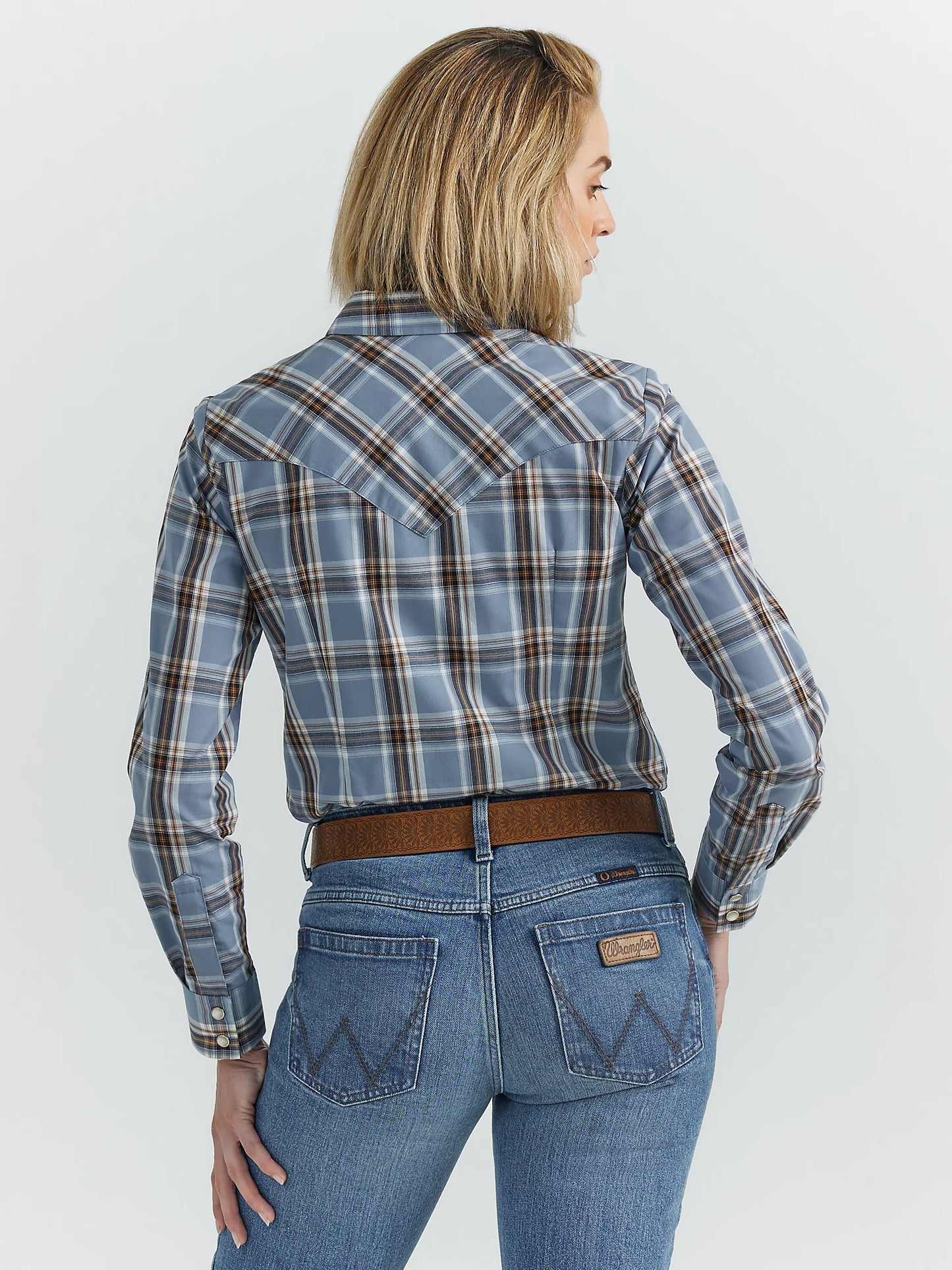 Wrangler Ocean Essential Long Sleeve Plaid Western Snap Top