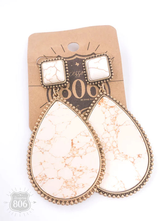 PINK PANACHE WHITE STONE TEARDROP EARRING