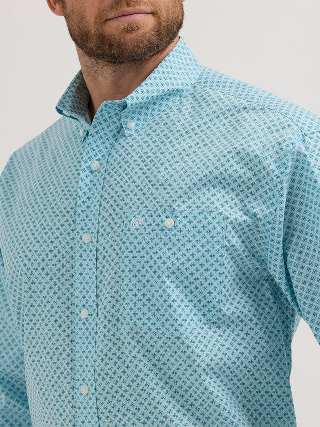 WRANGLER CLASSIC AQUA RELAXED FIT LONG SLEEVE SHIRT