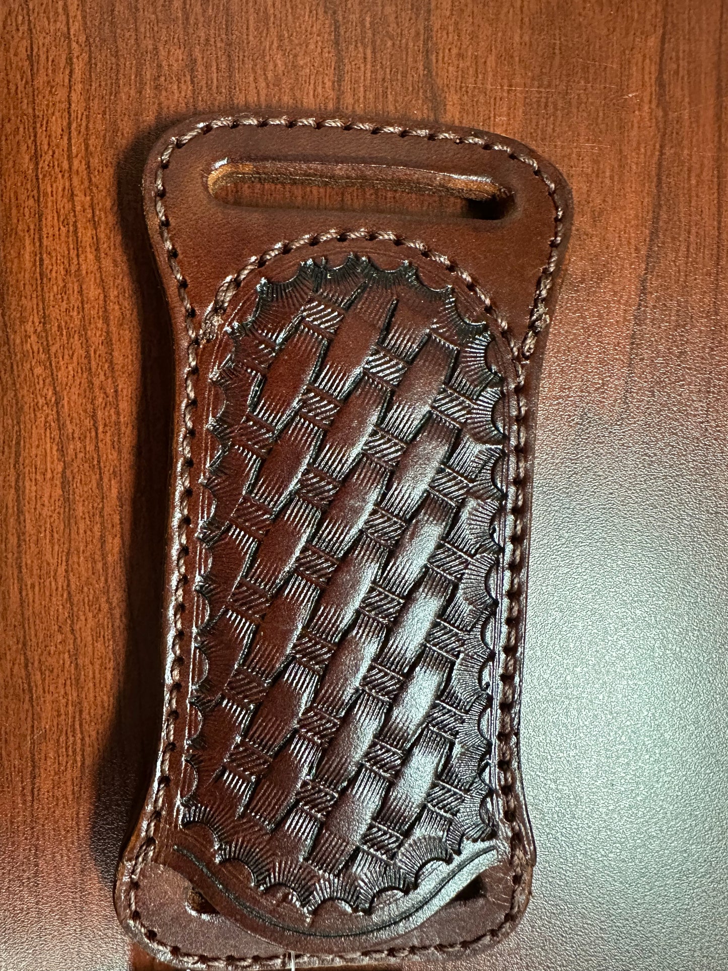 BASKETWEAVE SIDEWAYS KNIFE SHEATH