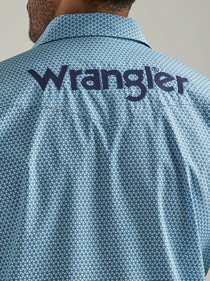 Men's Wrangler® Logo Long Sleeve Western Snap Print Shirt